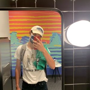 Meet your Posher, Alexander